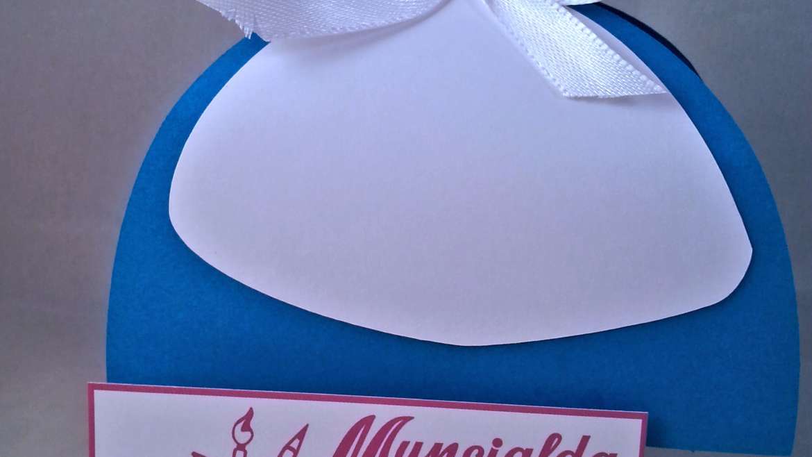 alt="alice-in-wonderland-scatolina-favorbox-confetti"