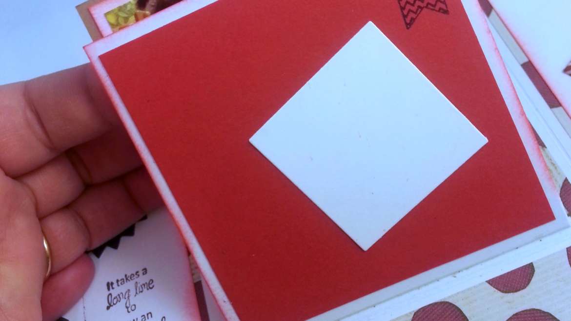 alt="mini-album-scatola-explosion-box-regalo-laurea"