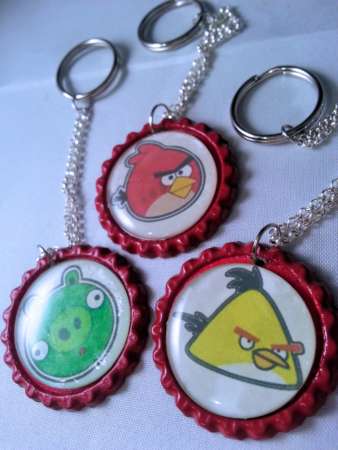 alt="portachiavi-regalo-festa-compleanno-resina-epoxy"