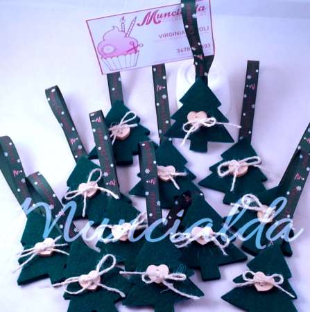 alt="decorazione-casa-feltro-albero-di-natale-handmade"