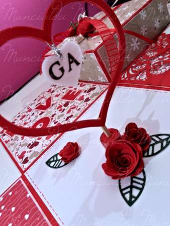explosion box per san valentino
